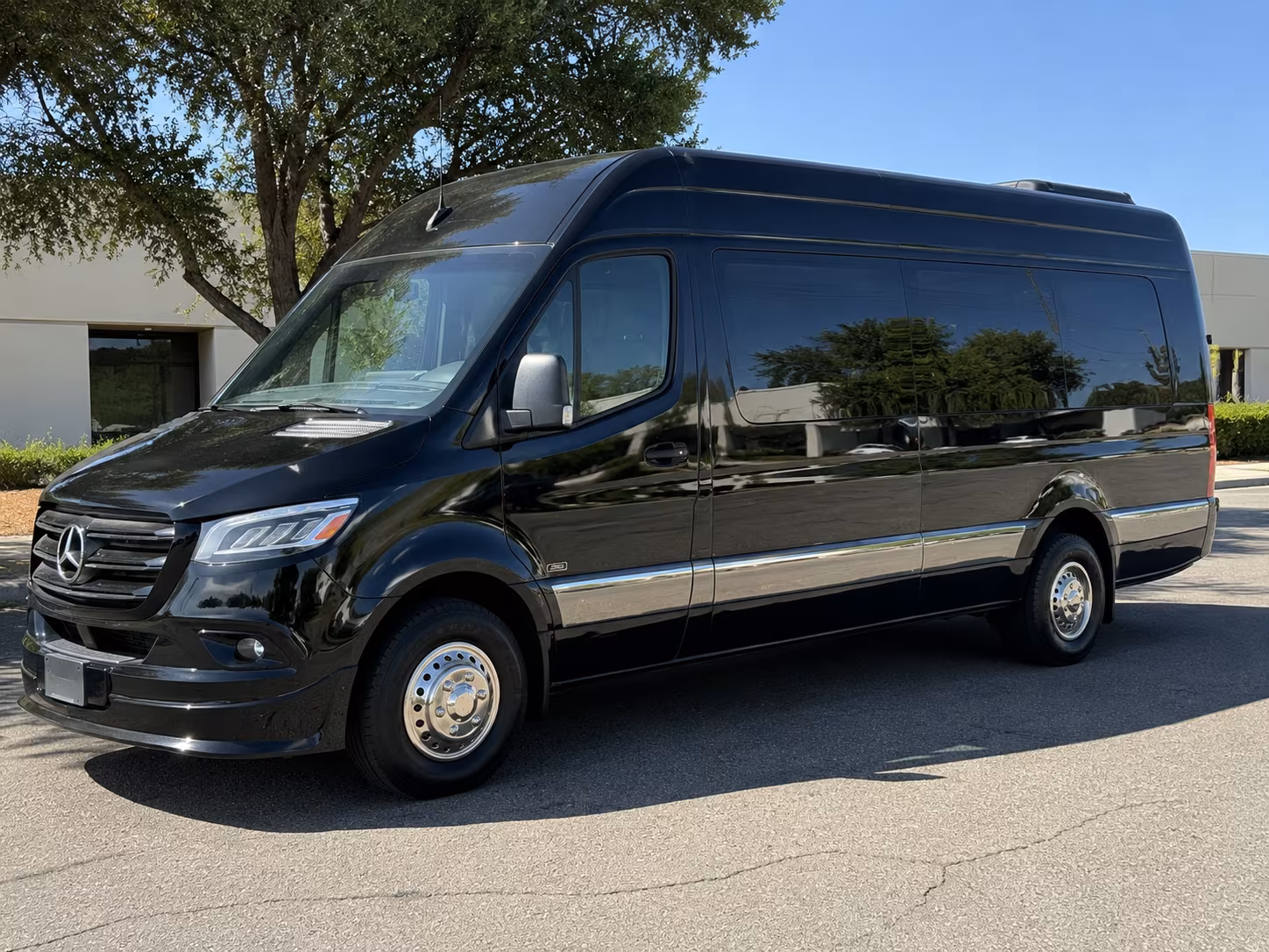 Orange Airport Shuttles & Transportation