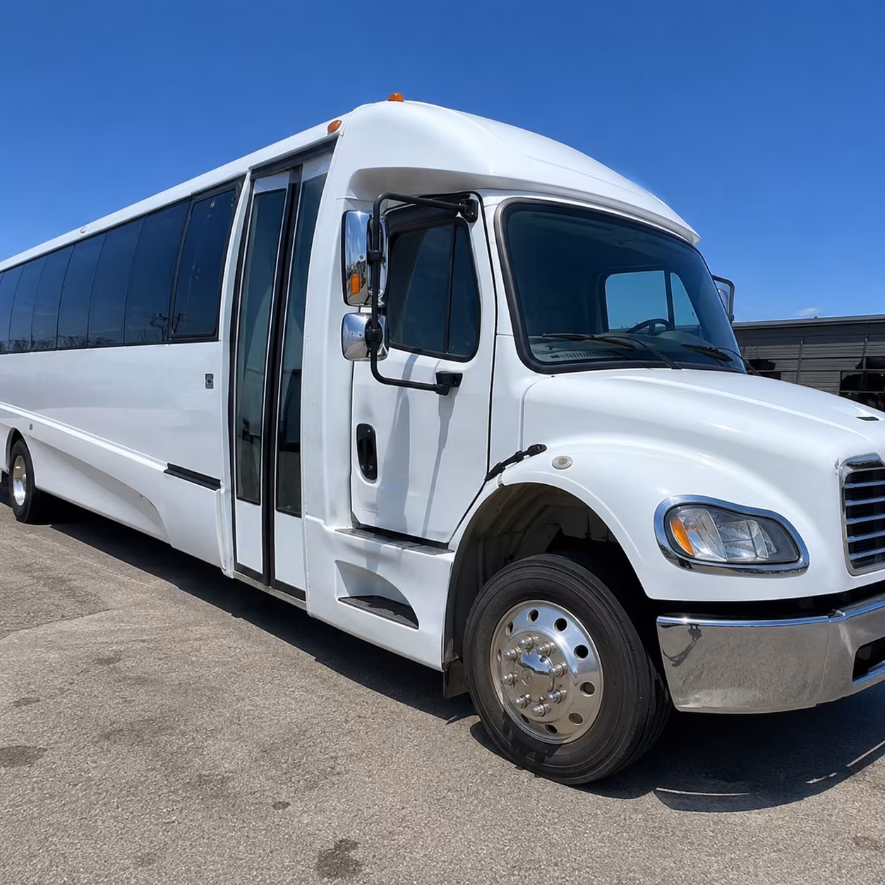 Tustin Wedding Transportation & Shuttle Service